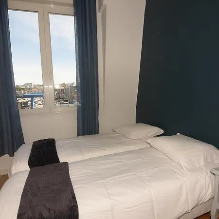 L'ango Triplex Vue Port Apartament *