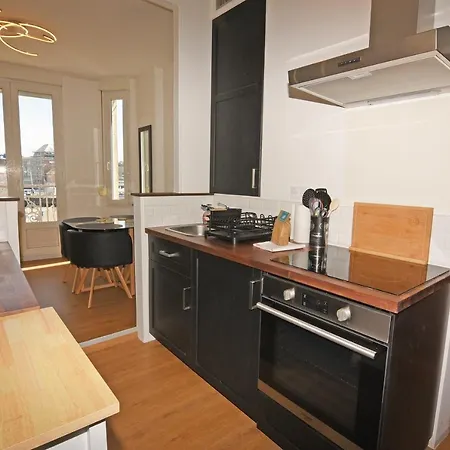 L'ango Triplex Vue Port