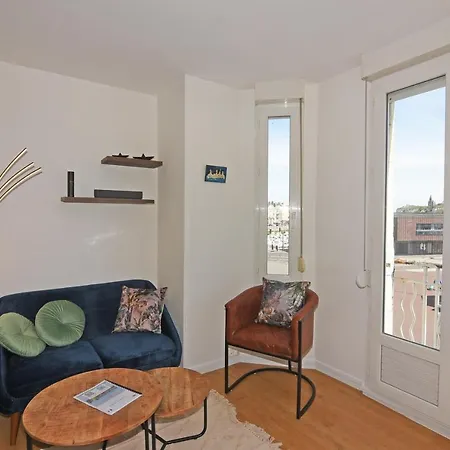 L'ango Triplex Vue Port Apartament *